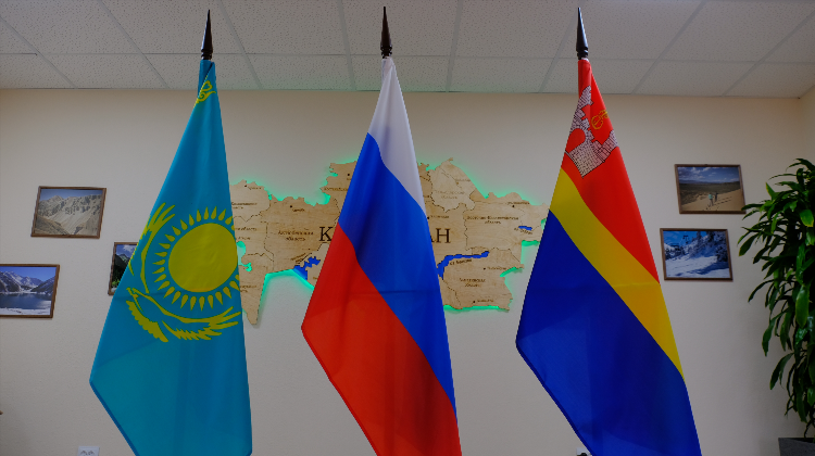 Флаг калининграда и калининградской области
