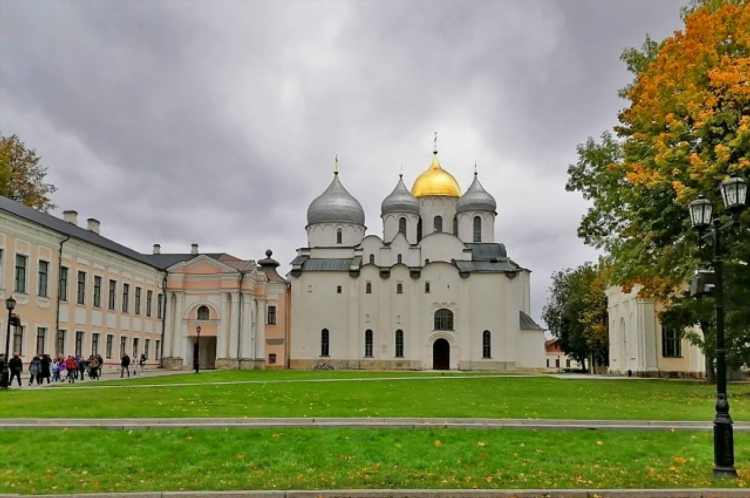 Расстояние от великого новгорода до калининграда